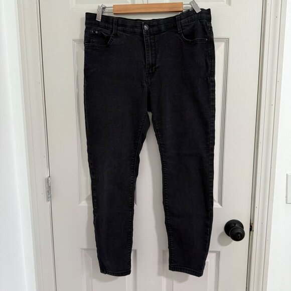 Curve Appeal Womens Jeans 12/31 Black Comfort Waist - Picture 1 of 14